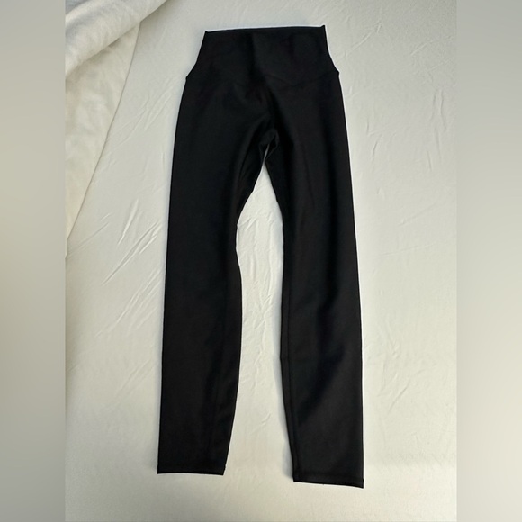 ALO High-Waist Airlift Legging - Picture 7 of 7